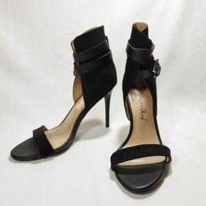 Penny Loves Kenny Black Strap Heels Size 7.5